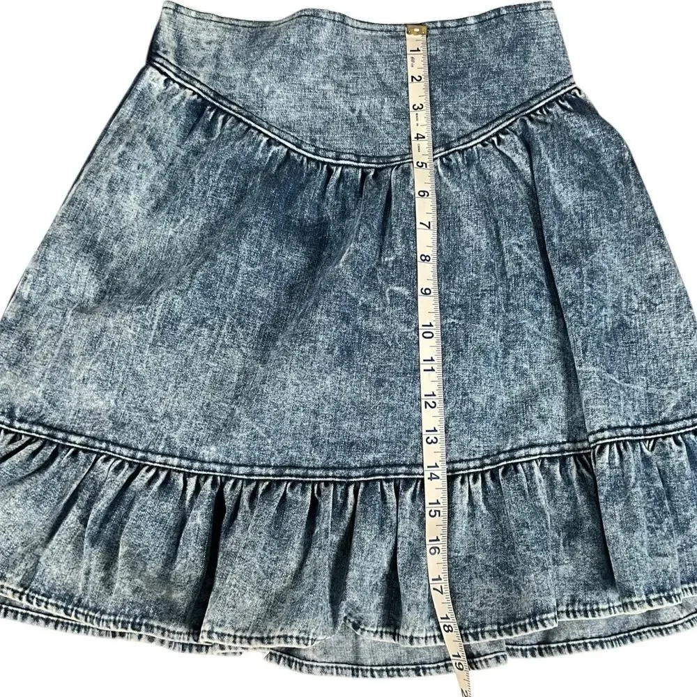 Vintage V.I.G. Sport Denim Mini Skirt Ruffle Hem 90s Acid Wash USA Size 7 Y2K - Picture 6 of 9